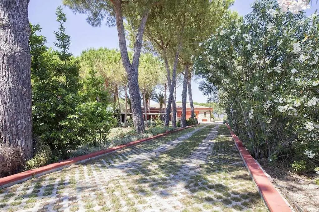 Villa Girasoli Con Piscina Privata E Spa A 2Km Dalla Spiaggia Alguer 0*,  Italia